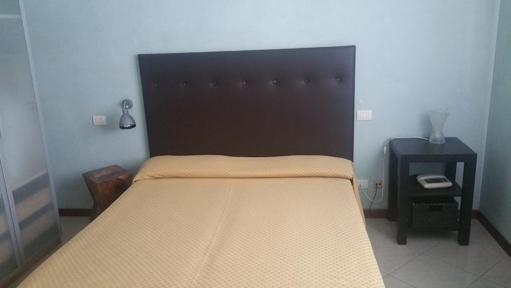 Hotel Illi Marina di Massa Zewnętrze zdjęcie