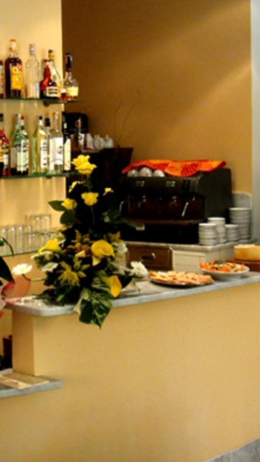 Hotel Illi Marina di Massa Zewnętrze zdjęcie