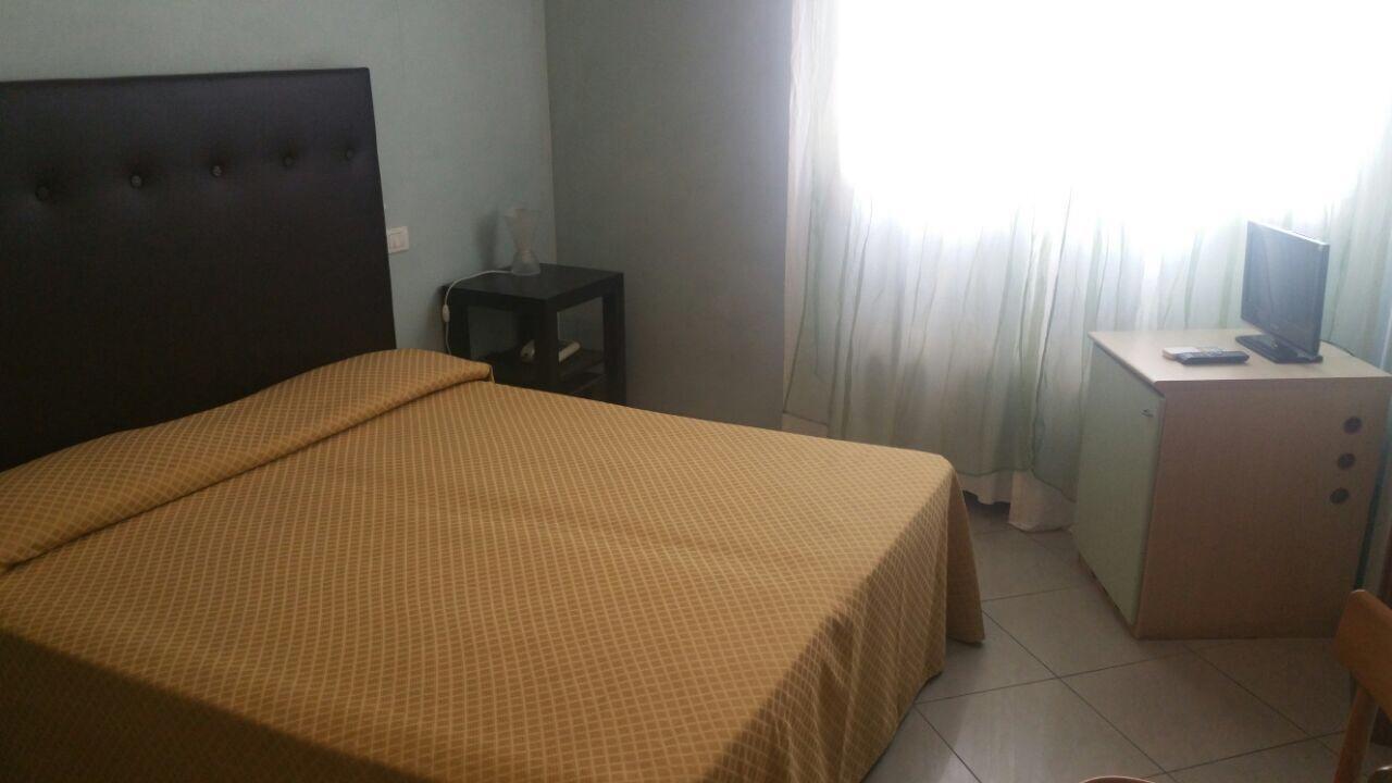 Hotel Illi Marina di Massa Zewnętrze zdjęcie