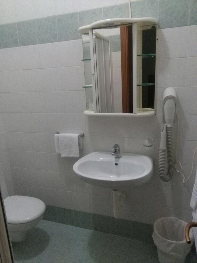 Hotel Illi Marina di Massa Zewnętrze zdjęcie